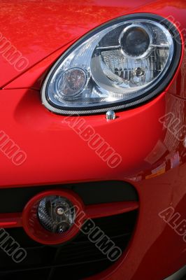 Headlight and cowl of the smart car