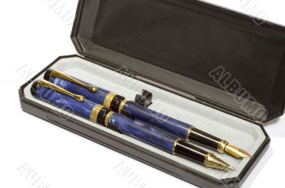 Pen in Box