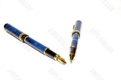 Two pen