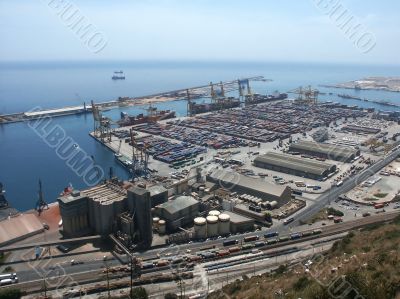 Sea port