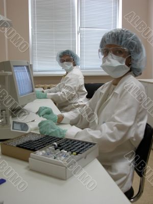 Women working in chemical store