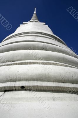 Pagoda and the sky