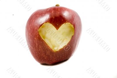 red apple whit heart