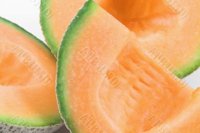 fresh, delicious sliced cantaloupe