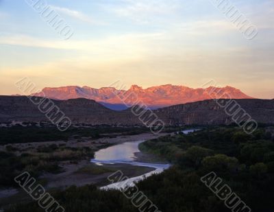 Mexico Texas Border (AM)