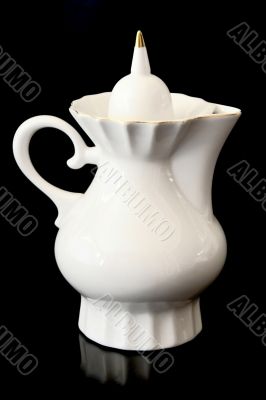 White teapot