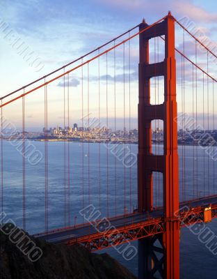 Golden Gate Bridge