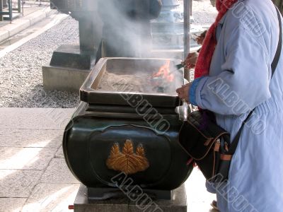 Burning incenses