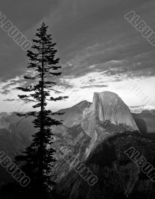 Half Dome Glacier Point B &amp; W