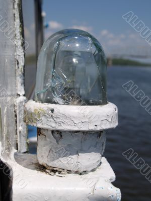 Obstruction Lantern