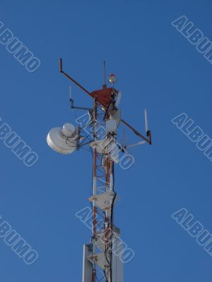 The peak of communication Hi-Tek mast
