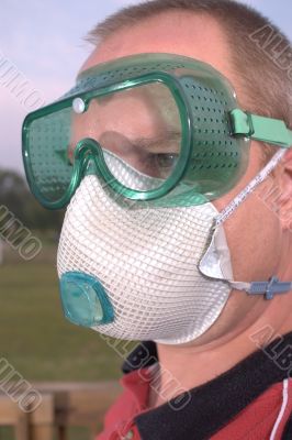 dust mask respirator safety goggles
