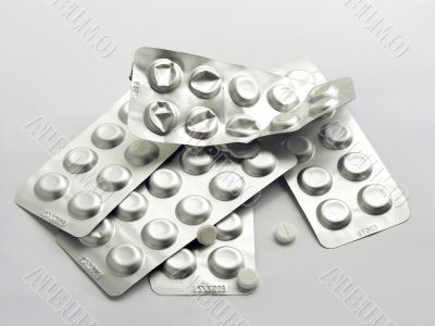 pills pills