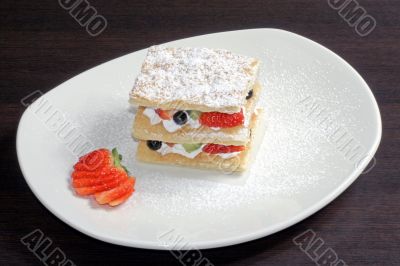 fruit cake with strawberry