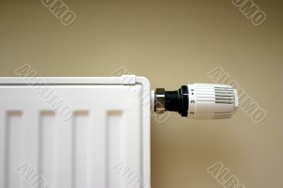 Radiator thermostat set optimal