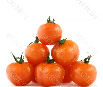 fresh tomatoes` pyramid