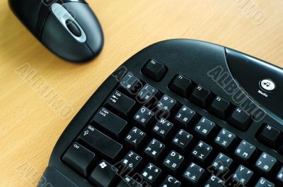 Wireless keyboard and mouse