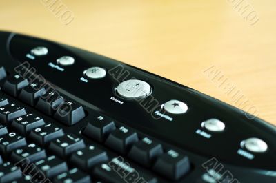 Multimedia keyboard