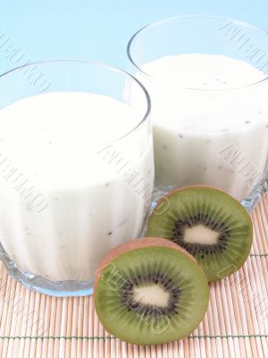 kiwi smoothie