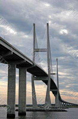 Bridge Vertical