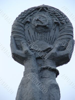 Soviet sculpture for Ukrainian-Russian brotherhood