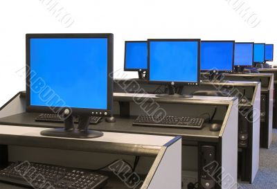 computer room - blue screens