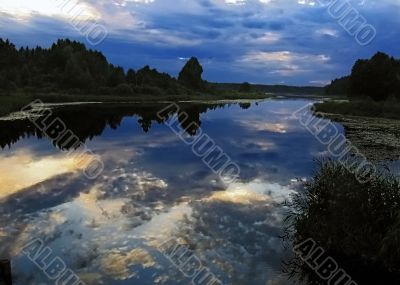 The evening sky and lake