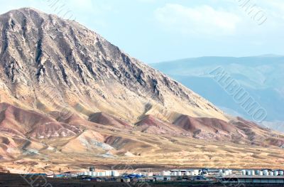 Oil storage under a mountain