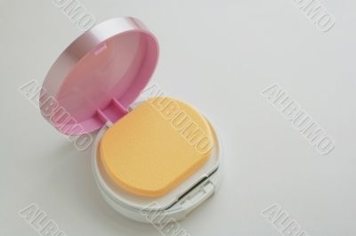 The facepowder, vanity case