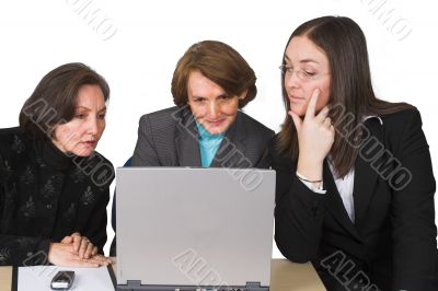 business female team with laptop