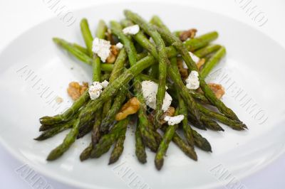 Asparagus Roasted with Walnuts and Goat Cheese