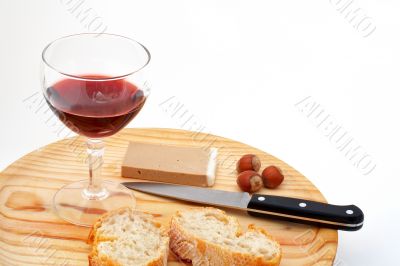 Pate, bread, glass of red wine