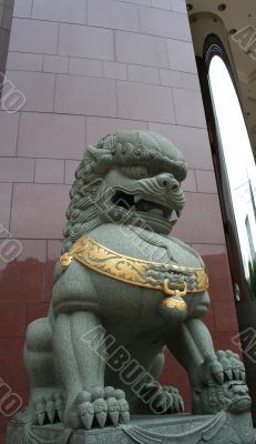 Guardian lion