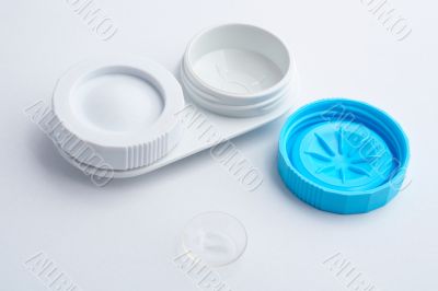 Contact lens