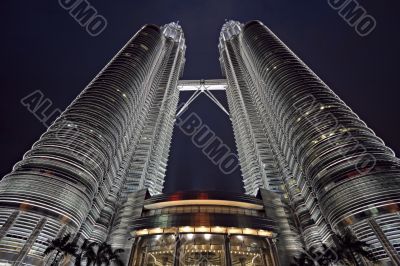 Petronas towers kuala lumpur