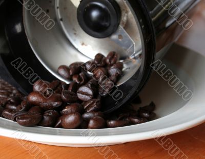 Gourmet Coffee Grinding