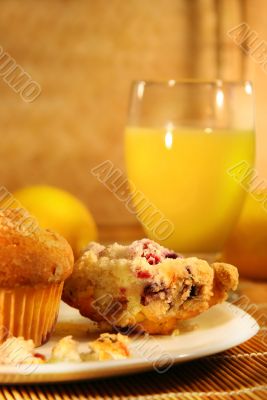 Muffins and orange juice