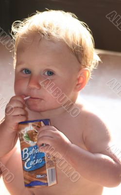 Child with cacao