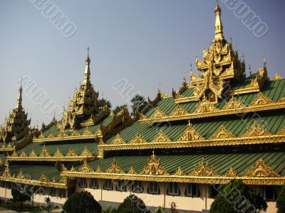 Shwedagong pagoda