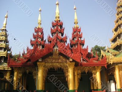 Shwedagong pagoda
