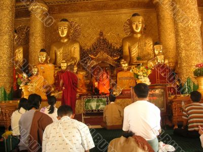 Buddhist worshippers