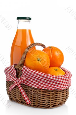 Oranges and fresh juice