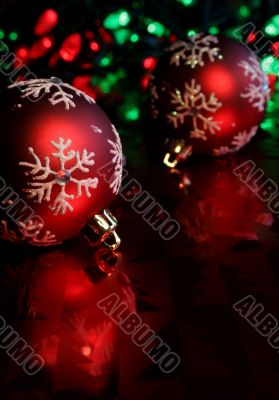 Red Snowflake Baubles