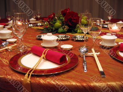 Wedding banquet table setting