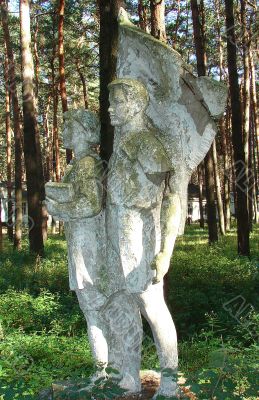 Remains of soviet sculpture of pioneers