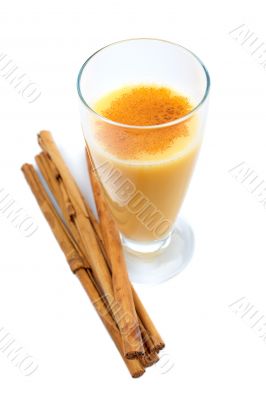 Vanilla milkshake and sticks of cinnamon