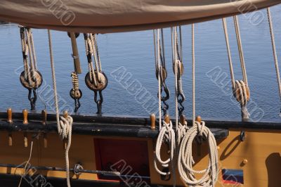 Ship rigging