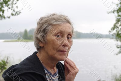 Portrait of elderly woman