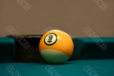 Nine Ball by side pocket