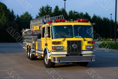 Ladder Truck Front